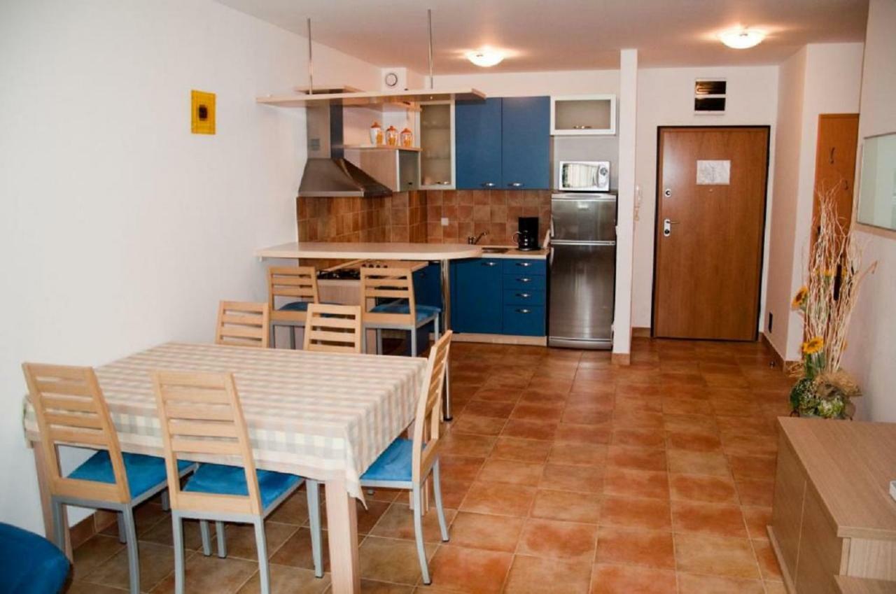 Roza Apartment Novigrad  Bagian luar foto